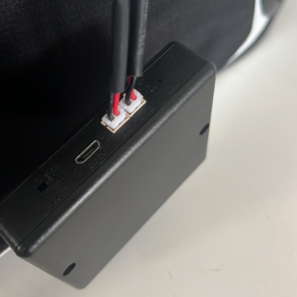 BodyArmor SportWater Cooler Bag - Black and White with Bluetooth Speakers - Picture 7 of 12